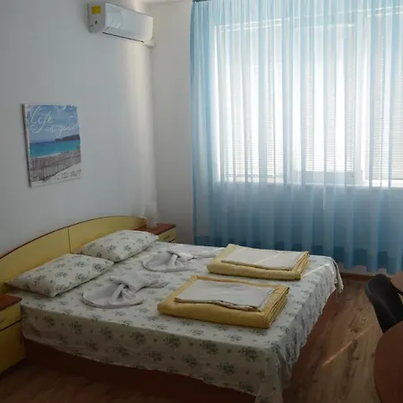 Guest house Yanis Chernomorets