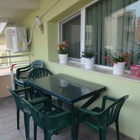 Casa de hóspedes Yanis *